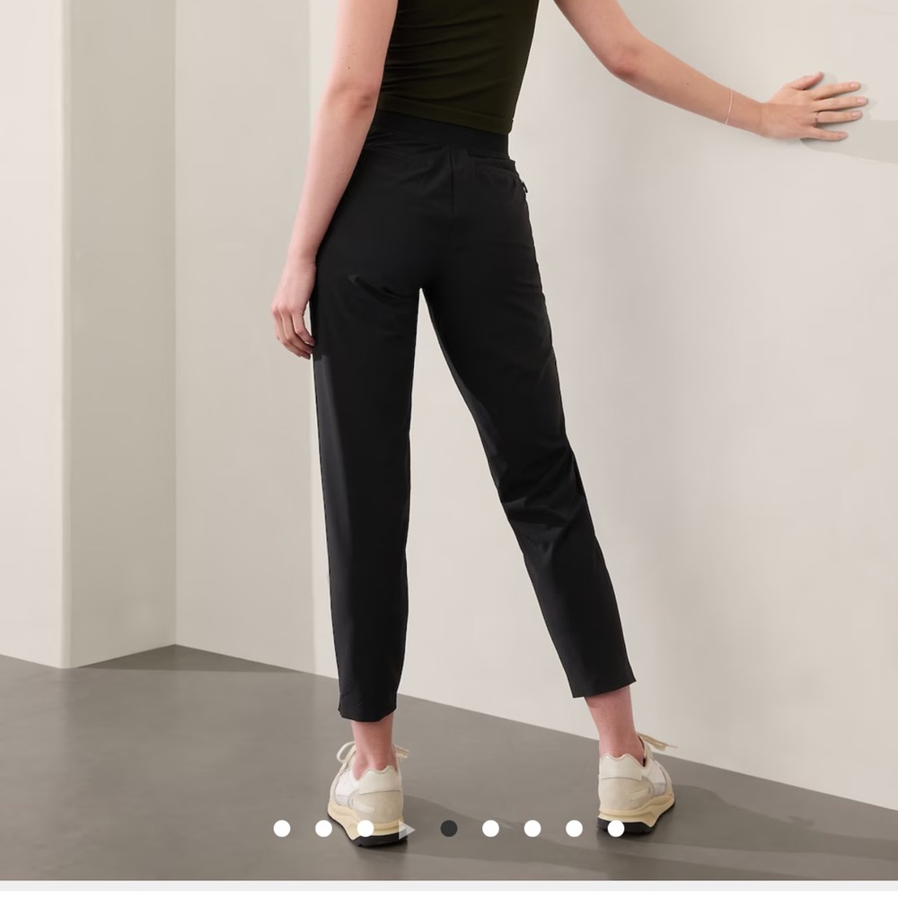 NWOT Athleta Brooklyn Ankle Pant Black Size 2